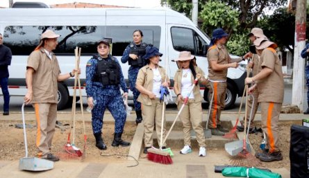 jornada de recuperación de parque por parte de reclusos