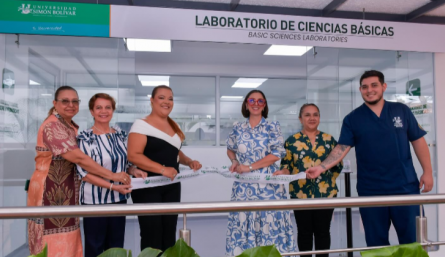 Laboratorio de Ciencias de la Unisimón. 