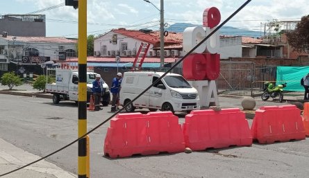Sitio del atentado con camión bomba en la avenida 2 Norte con Avenida Los Libertadores./Foto Orlando Carvajal/La Opinión