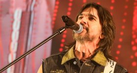 Juanes convirtió la guitarra en bandera con A Dios le pido y La camisa negra, canciones que cantó todo un país al unísono. Foto cortesía