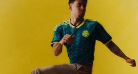 Luis Díaz y la camisa alternativa de la Selección Colombia