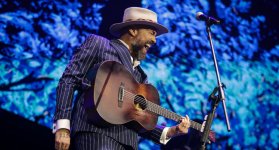 Cinco noches, cinco historias: así será la experiencia musical de Santiago Cruz.