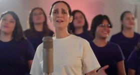 Julieta Venegas responde a polémica por “La niña futbolista”: ¿por qué la canción mundialista fue tan criticada?