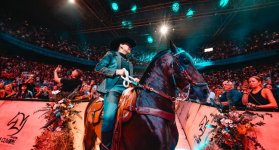 Yeison Jiménez y su caballo. Foto: Colprensa.