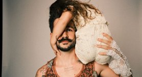 Evaluna y sus hijas, las musas de Camilo.