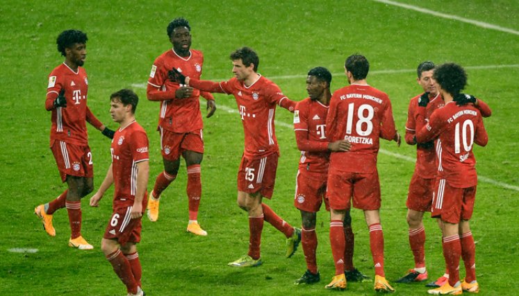 El Bayern se impuso con goles de Robert Lewandowski y Thomas Müller. / Foto: AFP