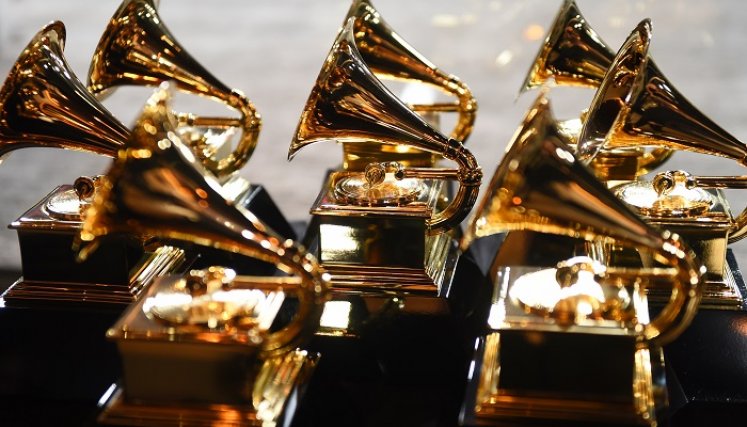 El premio reconoce todos los años a los cantantes anglo más destacados.