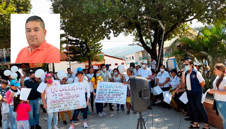 Habitantes de El Tarra solicitan la liberación del maestro y líder social, Johan Vargas Sánchez.
