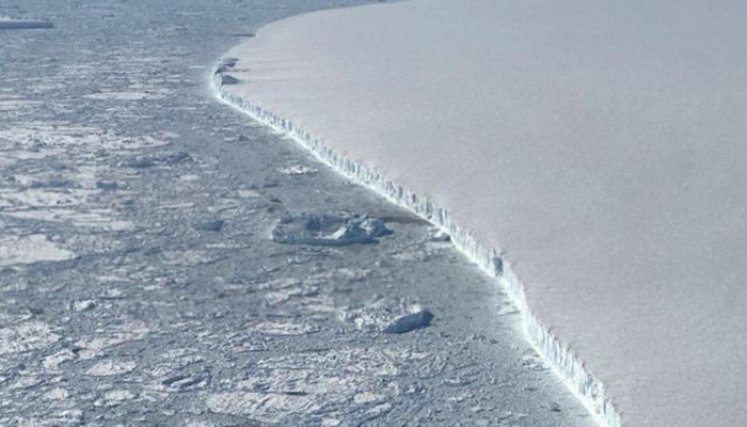 Iceberg A68 A