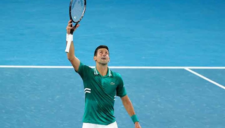 El serbio Novak Djokovic superó en extremis los cuartos de final del Abierto de Australia 2021. 