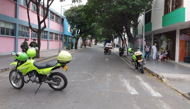 La Policía Metropolitana de Cúcuta adelantó las pesquisas del hecho, en la avenida 4 con calle 12. / Foto: Cristian Herrera.