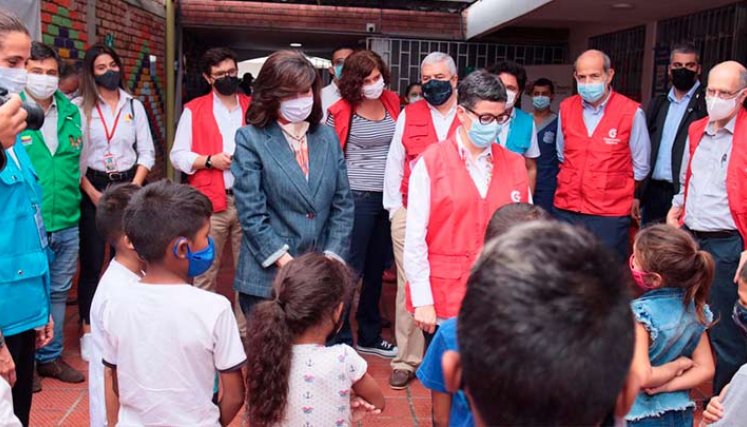 Las delegaciones diplomáticas de España y Colombia visitaron un centro de atención de niños y mujeres venezolanos en Villa del Rosario/Foto Cortesía