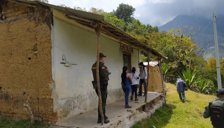 El miedo había hecho que los esposos vendieran sus terrenos a precios muy bajos para huir hacia otro departamento./FOTO: Cortesía