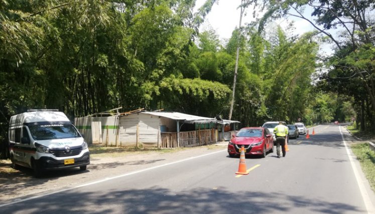Durante el ﬁn de semana se movilizaron 33.280 vehículos en todas la vías del departamento.
