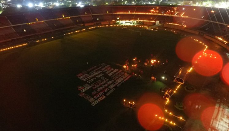 El estadio General Santander se iluminó.