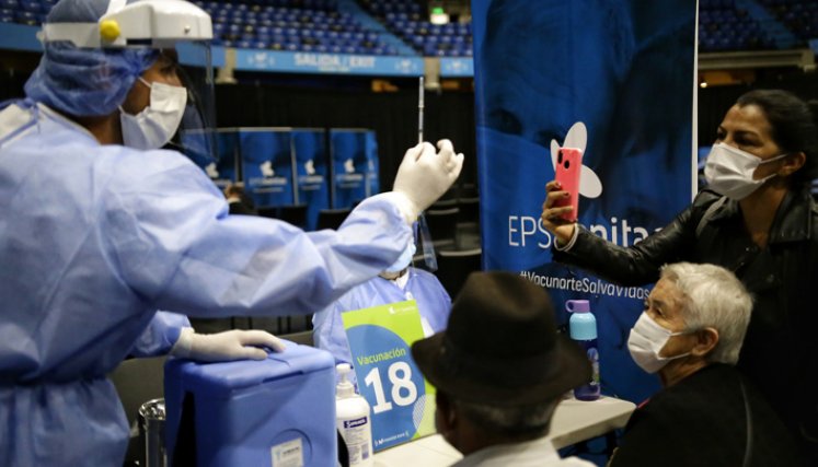 Avanza el plan de vacunación contra el coronavirus en Colombia. / Foto: Colprensa