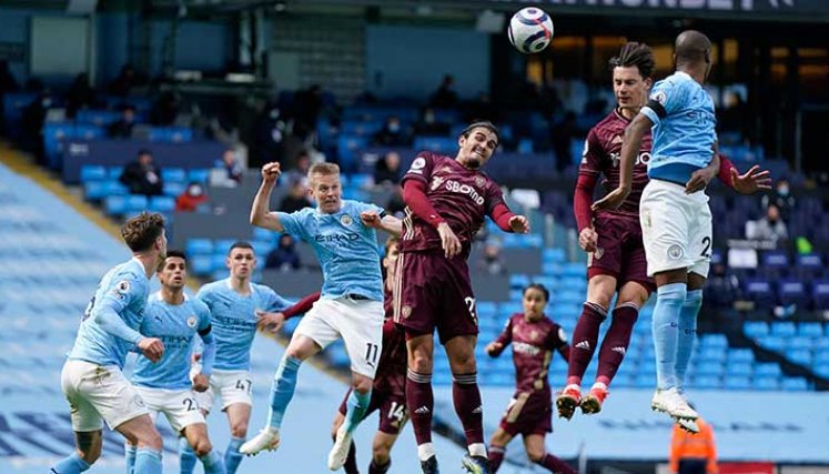 El Leeds United dio la sorrpresa en la Liga Premier este sábado