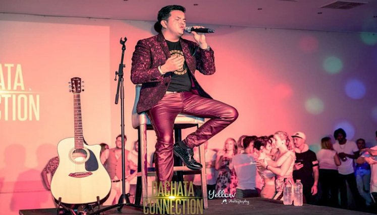 Adrián Chantré, el caballero de la bachata, animará esta maratón de orquestas. / Foto Cortesía.