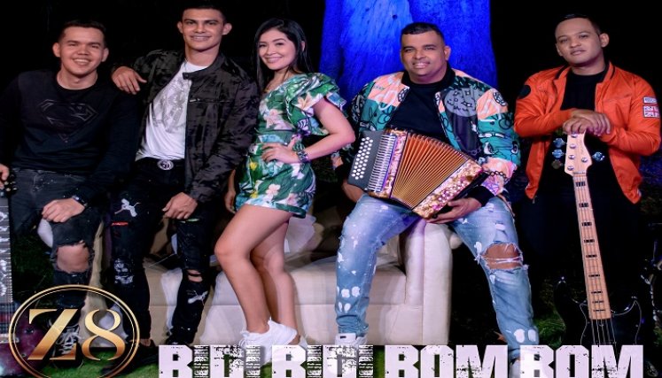 Rolando Ochoa lanza zona 8