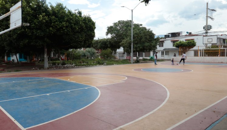 Así como la fe, el deporte es uno de los motivos que más mueve a la comunidad.