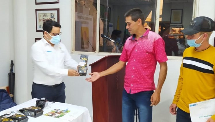 Edward Álvarez (izquierda), es el director de la Unidad de Restitución de Tierras en Norte de Santander y Arauca./ Foto Cortesía para La Opinión