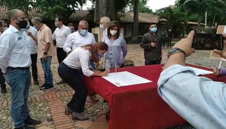 “Hoy estamos escribiendo una nueva historia con los mismos actores, dos pueblos unidos por lazos de sangre”: vicepresidenta./FOTO: La Opinión