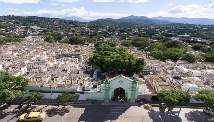 Con la sistematización los cucuteños podrán acceder fácil y de forma expedita a la información de los restos de sus queridos que reposan en este cementerio /Foto Juan Pablo Cohen/La Opinión.