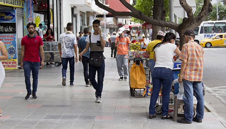 En Cúcuta, la reforma incitaría a seguir en la informalidad, por el temor a tener que pagar más impuestos.  / Foto Archivo.
