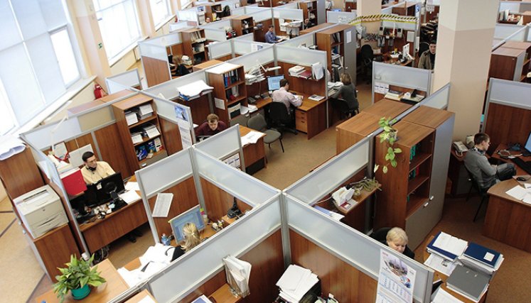 Empresas privadas podrían adquirir vacunas anticovid.