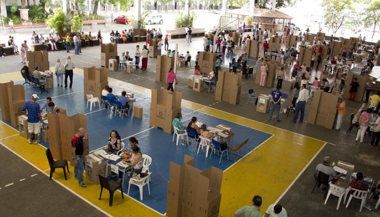 En el Instituto Salesiano ya no se harán más inscripciones de cédulas. /Foto Archivo La Opinión  