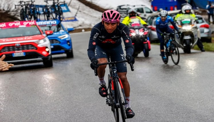 ¡Egan Bernal ganó la etapa reina del Giro de Italia 2021! 