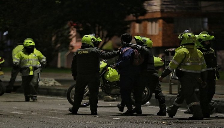 Fuertes enfrentamientos en la localidad de Suba. (Colprensa - Álvaro Tavera)