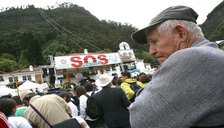 El 95% de la población adulta en Colombia tiene un 95% de cobertura en seguridad social, pero este es un sistema que aún presenta muchas falencias. (Colprensa-Óscar Pérez).