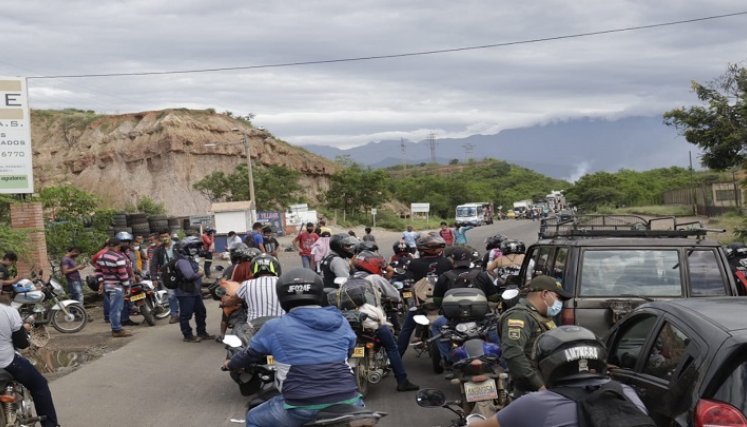 Este es el panorama en la vía que de Cúcuta conecta con el municipio de El Zulia./Foto: Alfredo Estévez - La Opinión