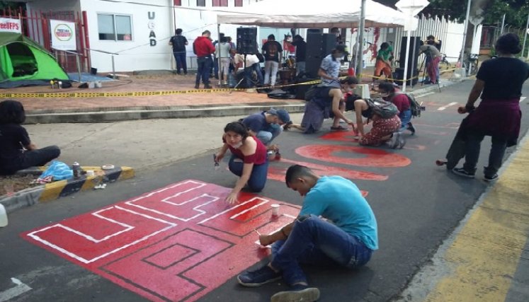 Campamento al frente de la UFPS