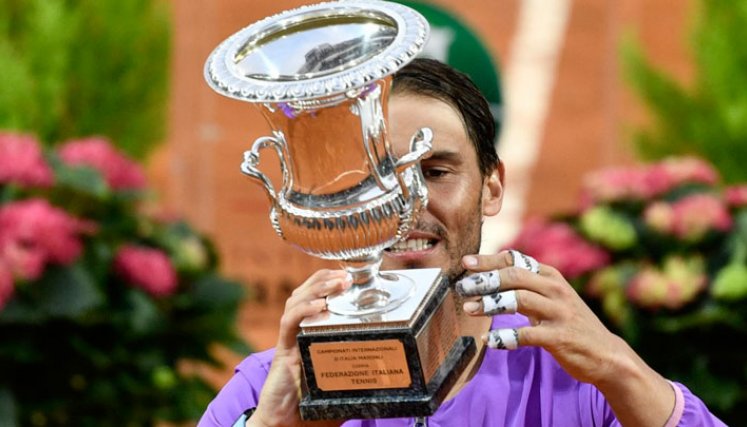 Nadal logró su décimo título en el torneo de Roma: 2005, 2006, 2007, 2009, 2010, 2012, 2013, 2018, 2019 y 2021. / Foto: AFP