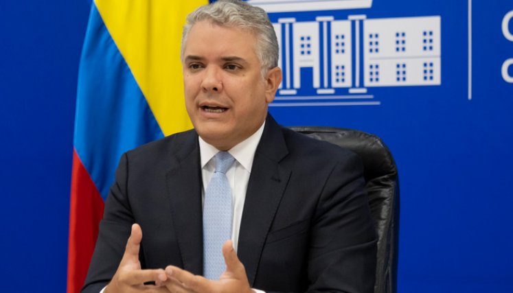 El presidente Iván Duque afirmó que la Fuerza Pública tiene precaución en la exigencia de sus protocolos para no caer en provocaciones, pero hemos visto también casos donde se les ha disparado con arma de fuego o con bombas molotov, eso no es una protesta, una actitud de esa naturaleza es criminal. / Foto: Colprensa 