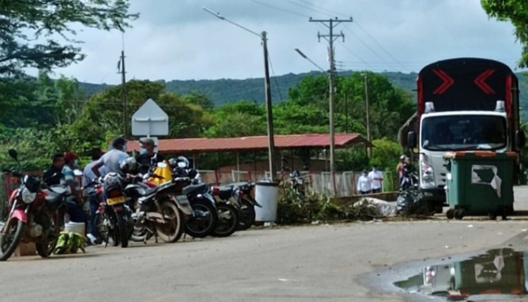 Sigue bloqueada la vía Cúcuta-Puerto Santander. / Foto: Cortesía