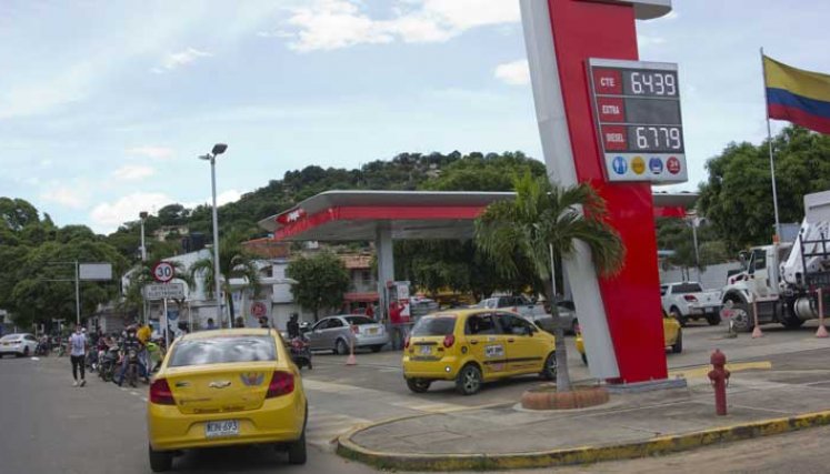 Sobretasa a la gasolina 