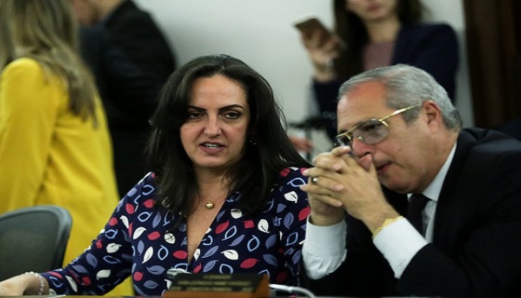 Los congresistas son María Fernanda Cabal, Margarita Restrepo, Juan Manuel Daza, José Jaime Uscátegui y el abogado Víctor Mosquera./Foto Colprensa - Diego Pineda