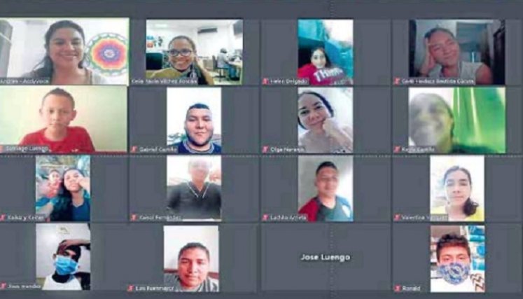 Un grupo de jóvenes que empezó el proceso de formación en el primer trimestre del año ahora lo consolida con un segundo ciclo de talleres./ Foto: Tomada de taller virtual