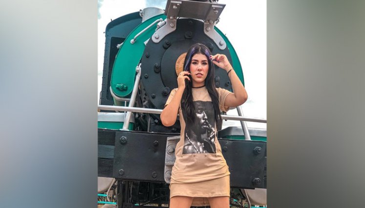 Alexa Torrex estudia Comunicación Social, canta rap y sueña con convertirse en actriz. / Foto Instagram.