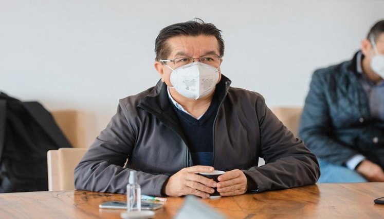 El ministro de Salud y Protección Social, Fernando Ruiz Gómez, reveló que hacia el 28 de junio llegarán vacunas que se destinarán para los privados./Foto: Colprensa