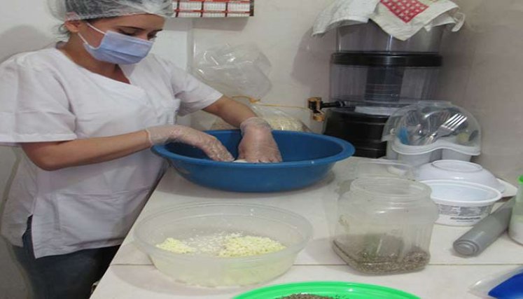 Ante la falta de oportunidades decidieron crear su propia empresa./Foto Roberto Ospino