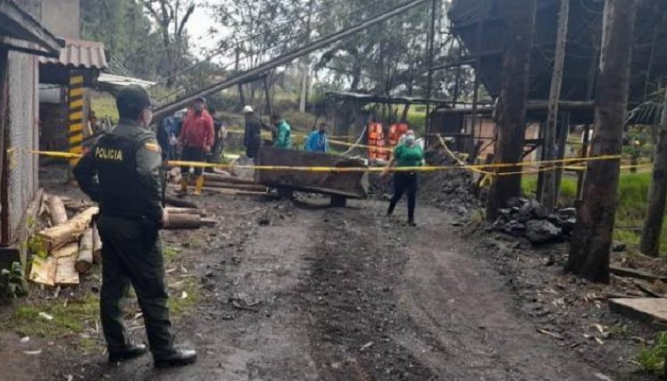 Al menos dos personas murieron y siete están "atrapadas" tras una explosión en una mina de carbón./(Foto: Gobernador de Boyacá, Ramiro Barragán, Twitter: @RamiroBarraganA)