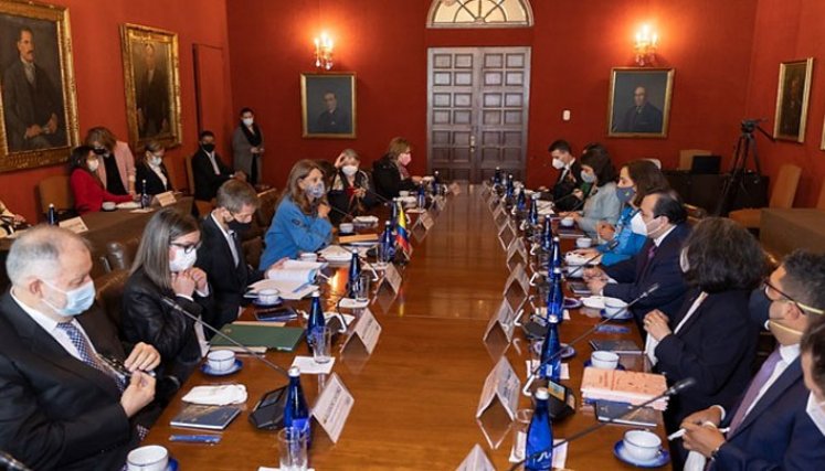 Visita vicepresidenta.