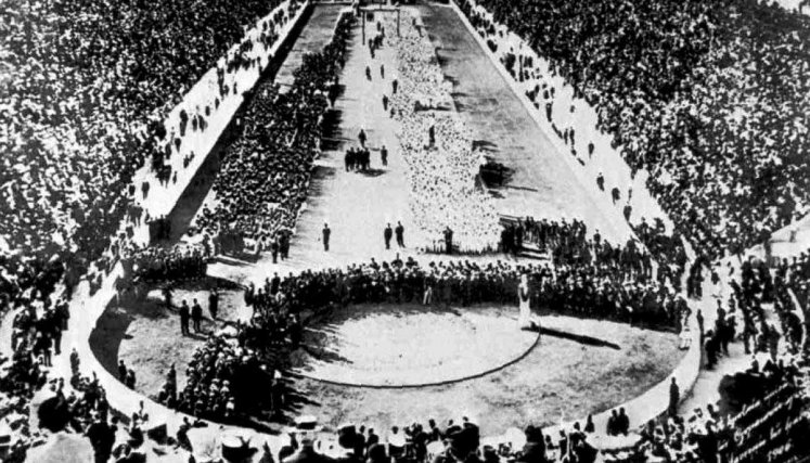 En 1896 el Barón Pierre de Coubertin, le dio rienda suelta a los Juegos Olímpicos  Modernos. 