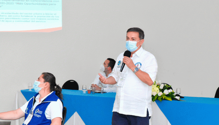 Francisco Bermont, secretario de Agua Potable  de Norte de Santander, entregó un informe de los avances del Plan Departamental de Agua./Foto: Cortesía