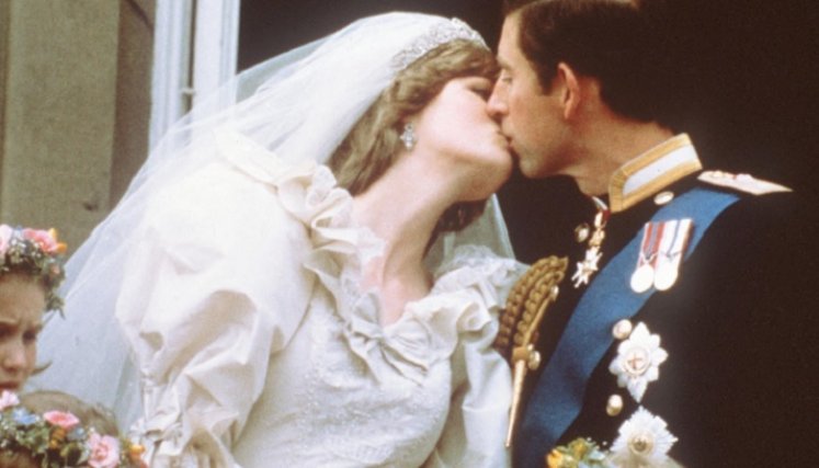La "boda del siglo" de Carlos y Diana que terminó en tragedia