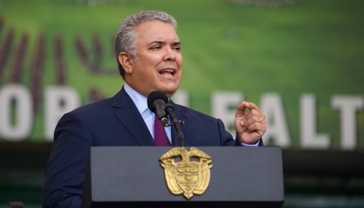 Duque no descarta pasaporte COVID-19 en Colombia 